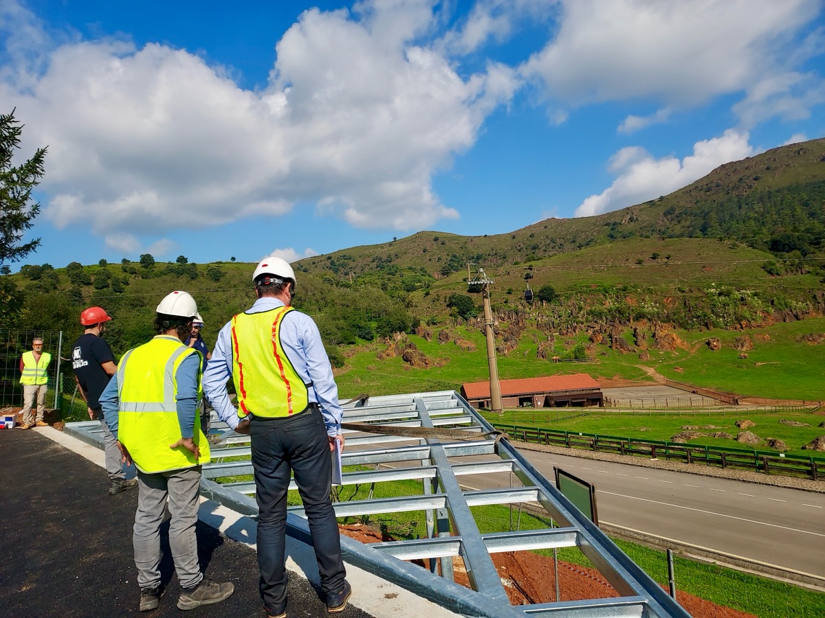 Mirador de los elefantes en Cabárceno